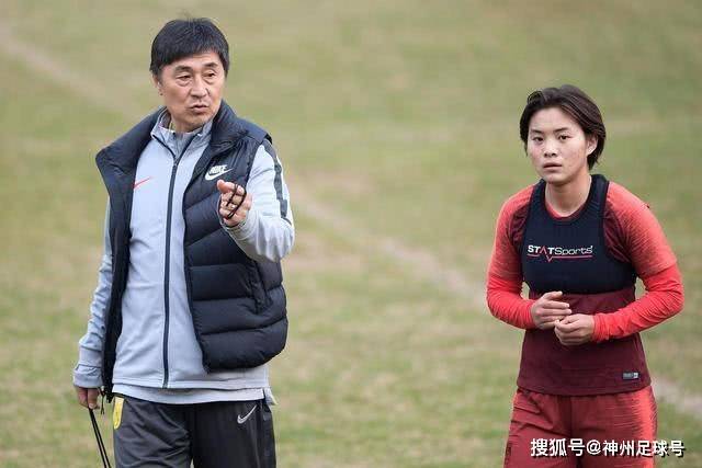 谈球吧官网入口应用